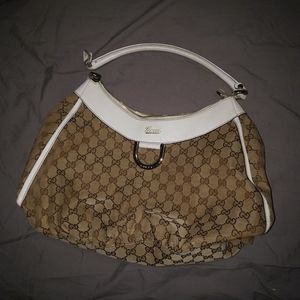 Gucci hobo bag. Broken handle